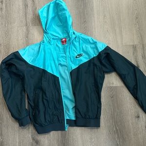 Women’s Nike Full Zip Windbreaker